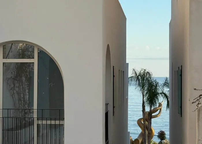 Appartement Luvra 2 *